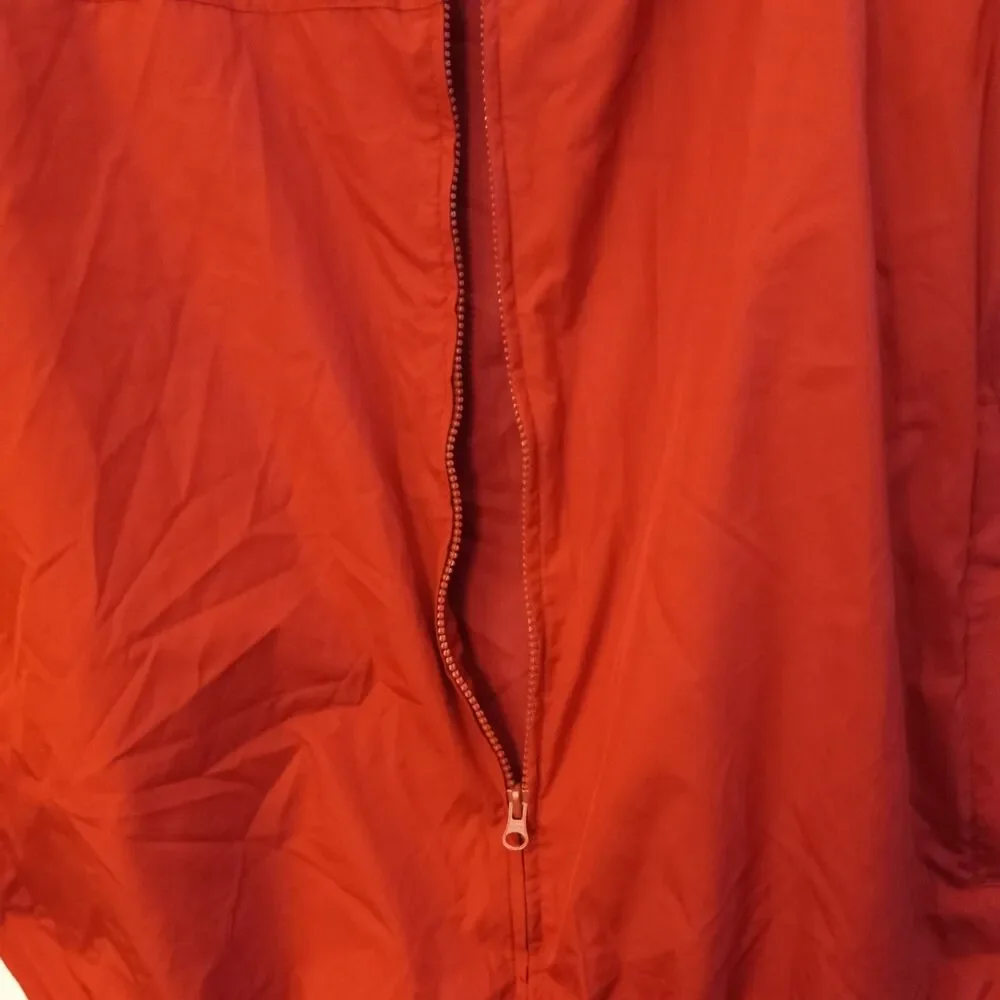 Mens Large IZOD Lightweight Jacket Windbreaker Polyester Red Hooded Pockets Vntg